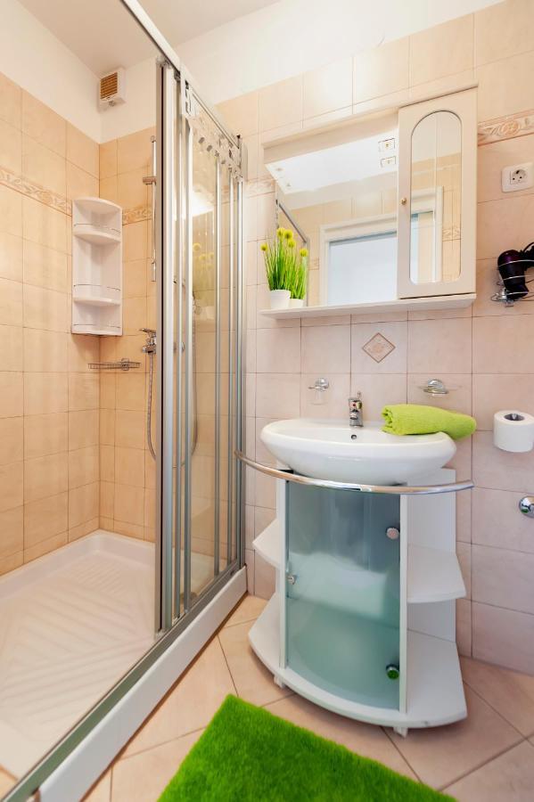 Apartment & Rooms Graciela Rovinj Exterior foto